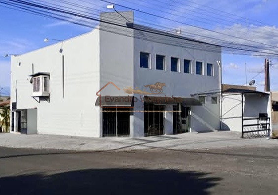 PRÉDIO COMERCIAL