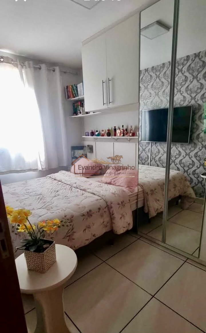 APARTAMENTO - SUÍTE - MÓVEIS PLANEJADOS
